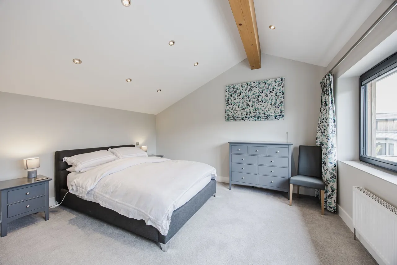 Contemporary Detached Home in Holt, photo 14