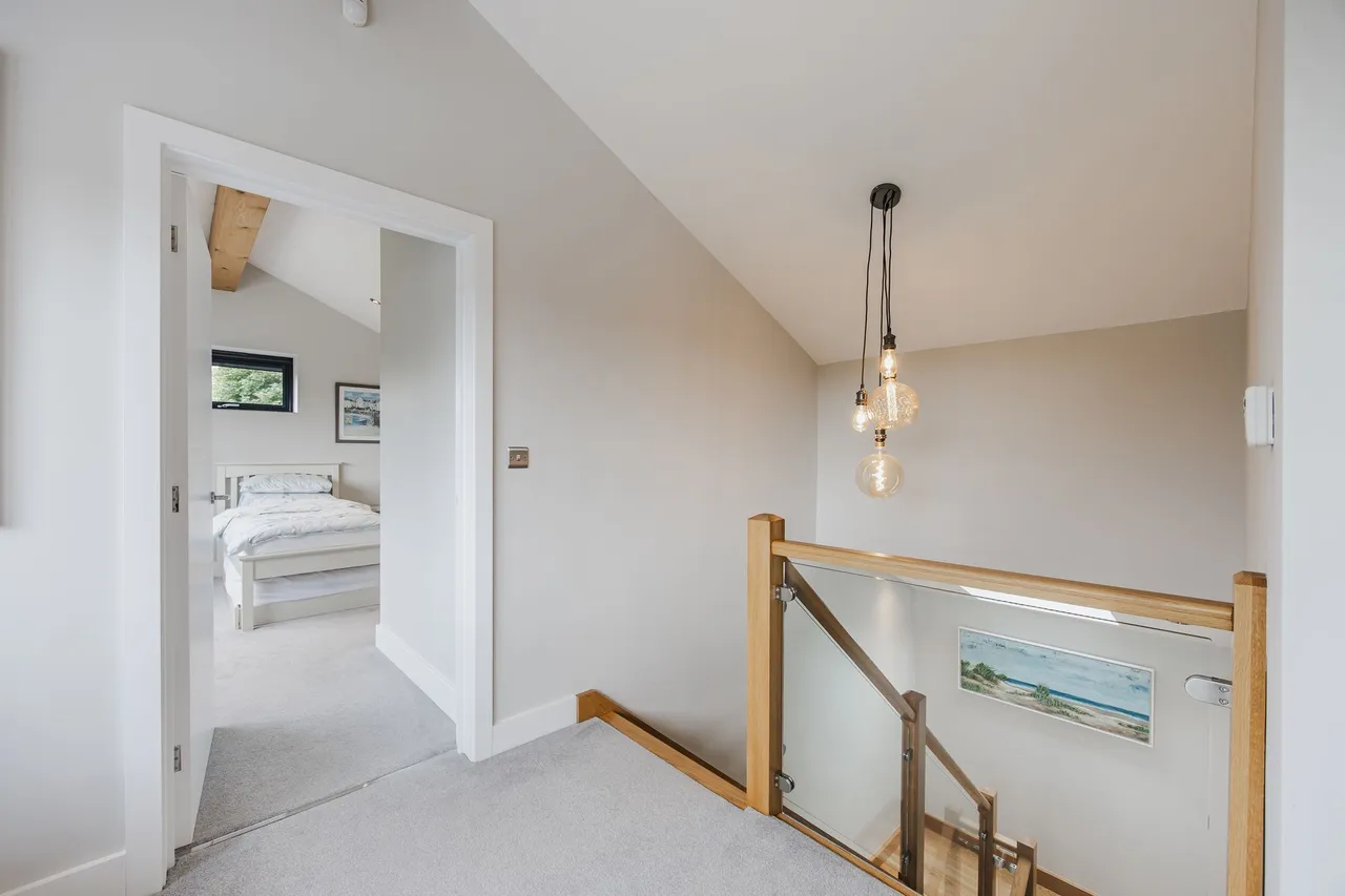 Contemporary Detached Home in Holt, photo 11