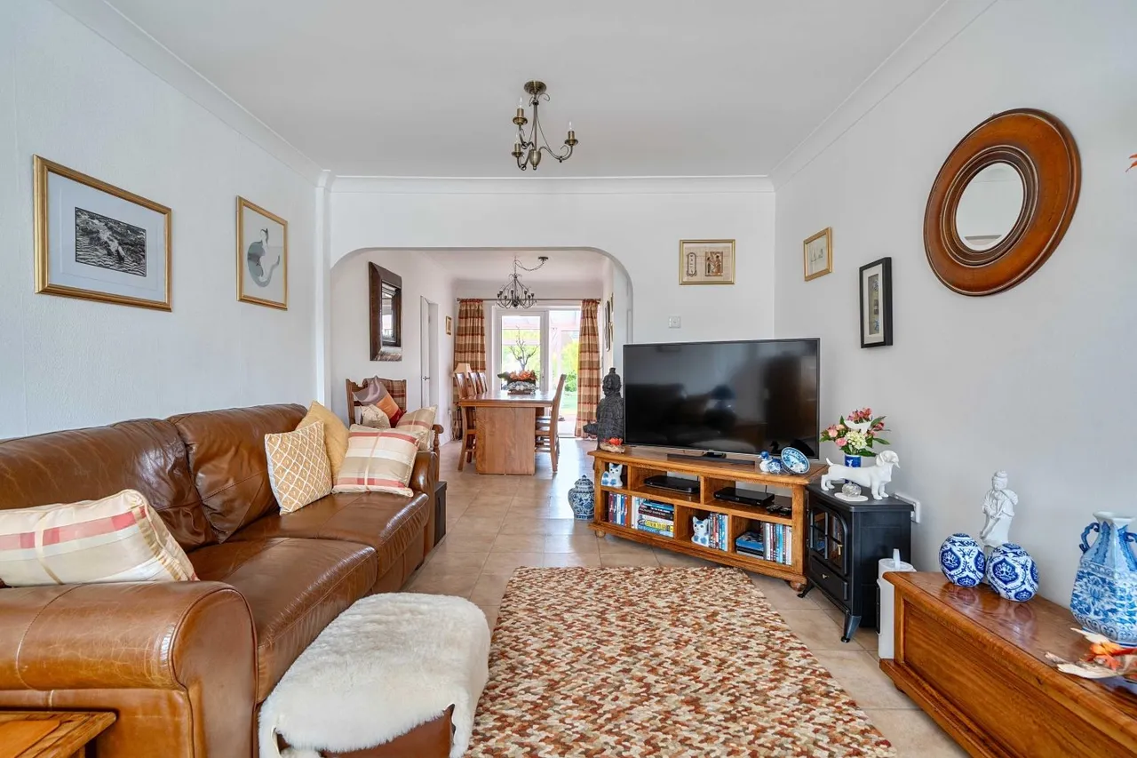 Aerodrome Road, Hawkinge, CT18, photo 7