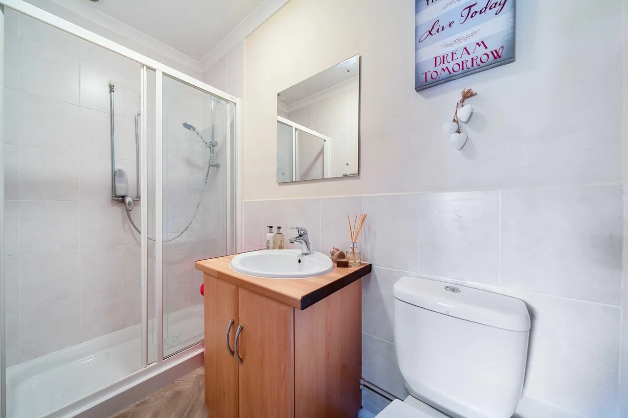 Aerodrome Road, Hawkinge, CT18, photo 4