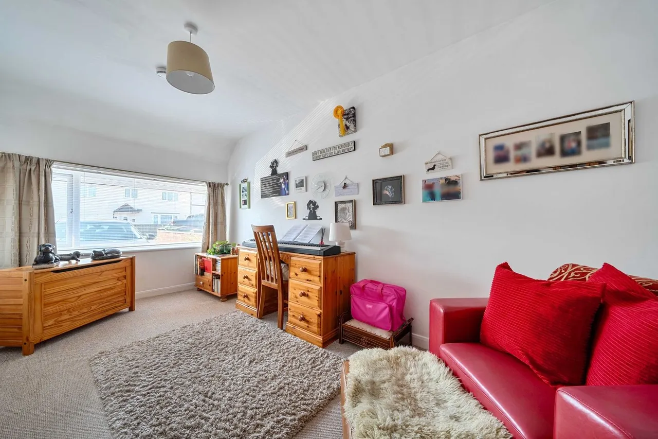 Aerodrome Road, Hawkinge, CT18, photo 15