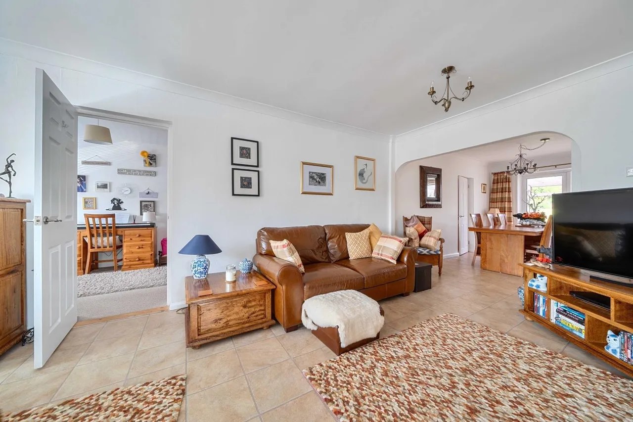 Aerodrome Road, Hawkinge, CT18, photo 8