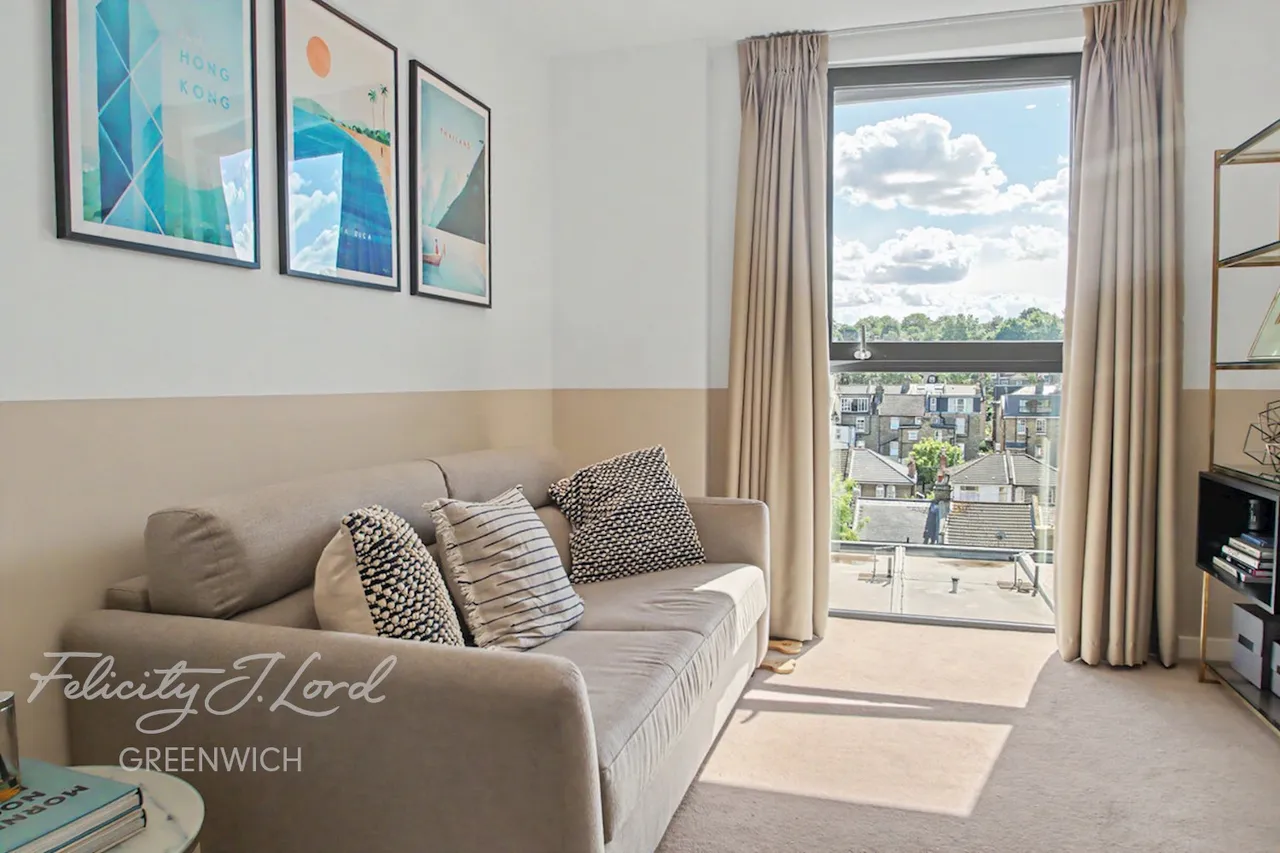 Hawthorne Crescent, photo 23
