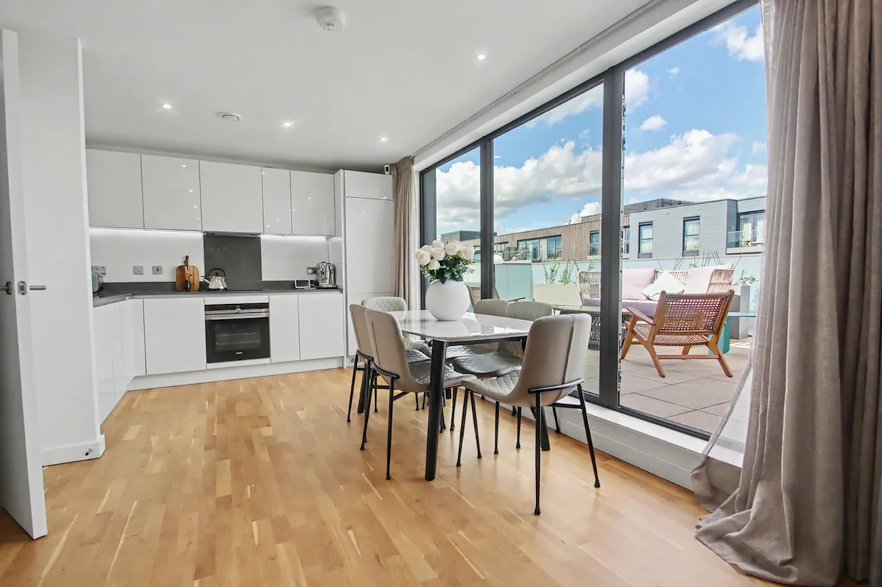 Hawthorne Crescent, photo 5