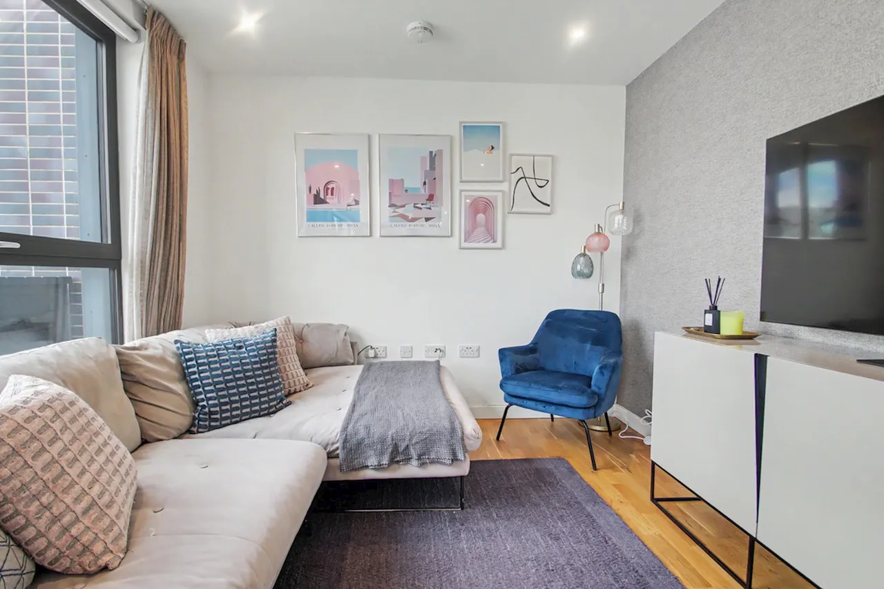 Hawthorne Crescent, photo 11