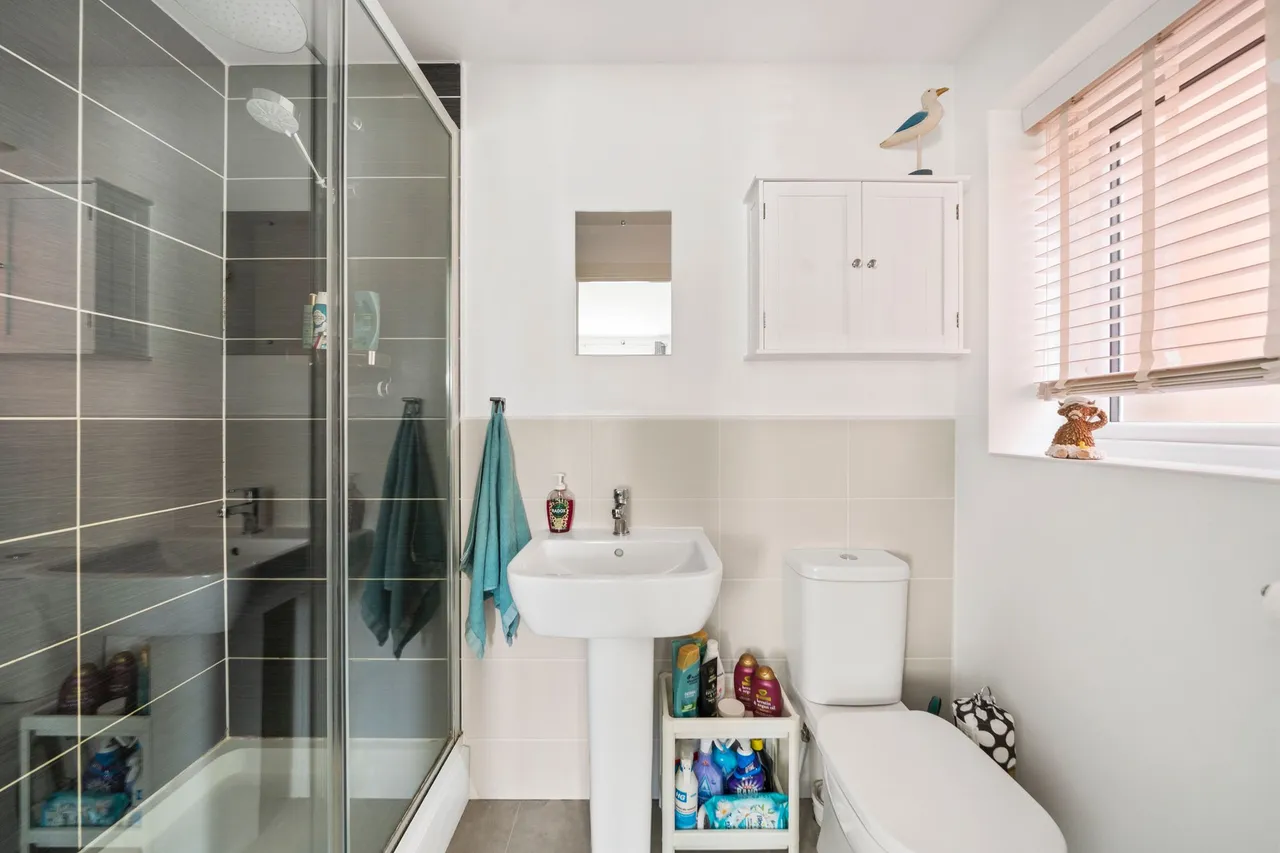 Thornton Drive, Newton-Le-Willows, Newton-Le-Willows, WA12 9GZ, photo 12