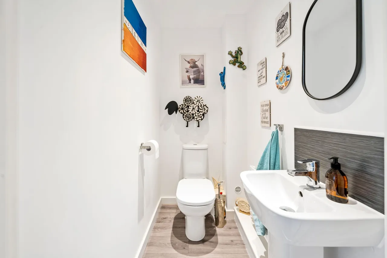 Thornton Drive, Newton-Le-Willows, Newton-Le-Willows, WA12 9GZ, photo 8