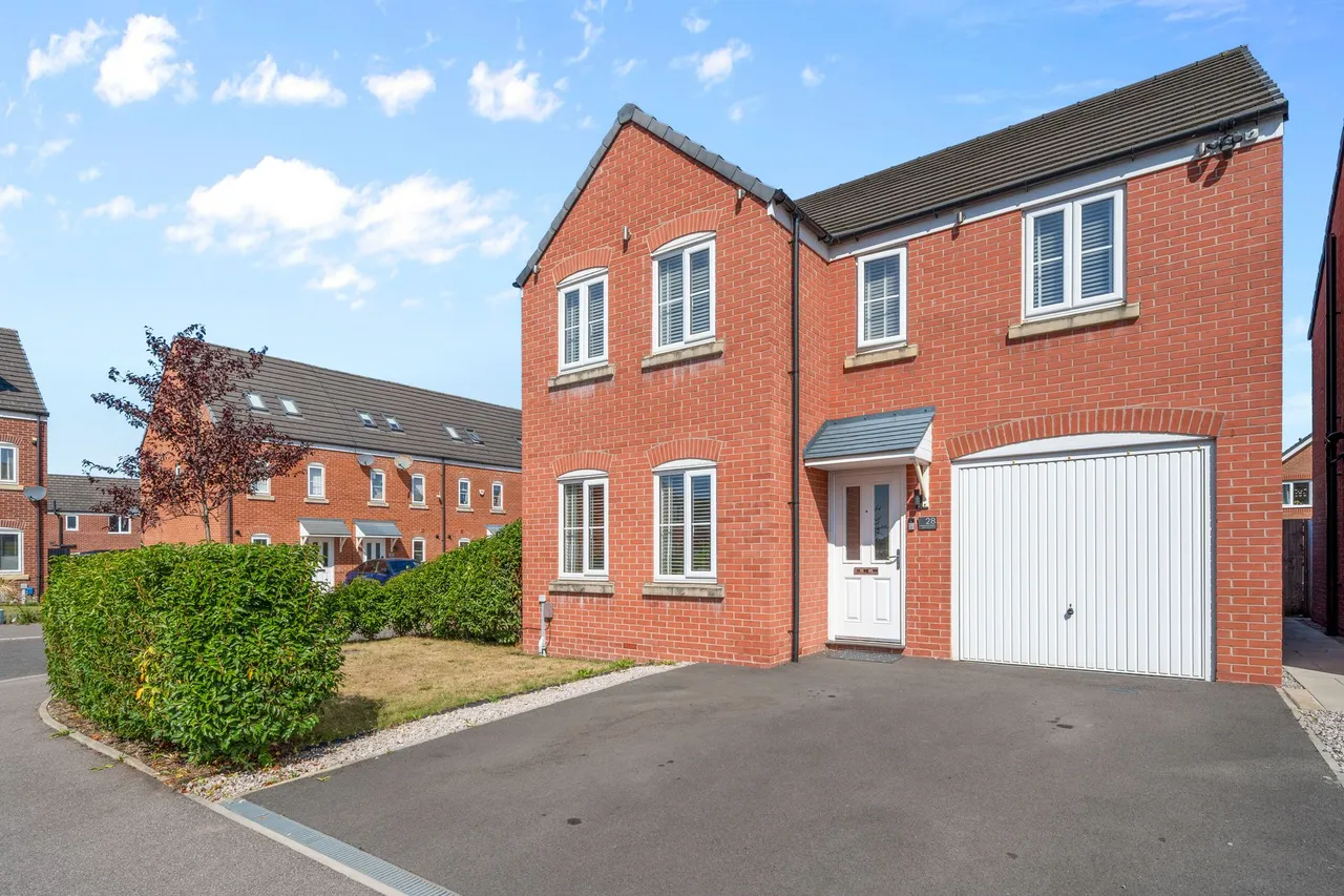 4 bed house for sale — Thornton Drive, Newton-Le-Willows, Newton-Le-Willows, WA12 9GZ