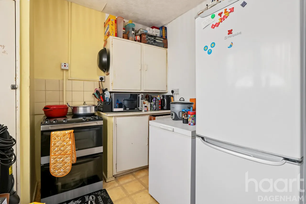 Maybury Road, Barking, IG11, photo 10