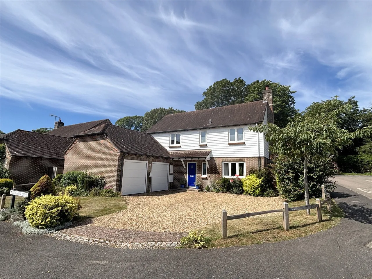 4 bed house for sale, Graffham Close, Chichester, PO19