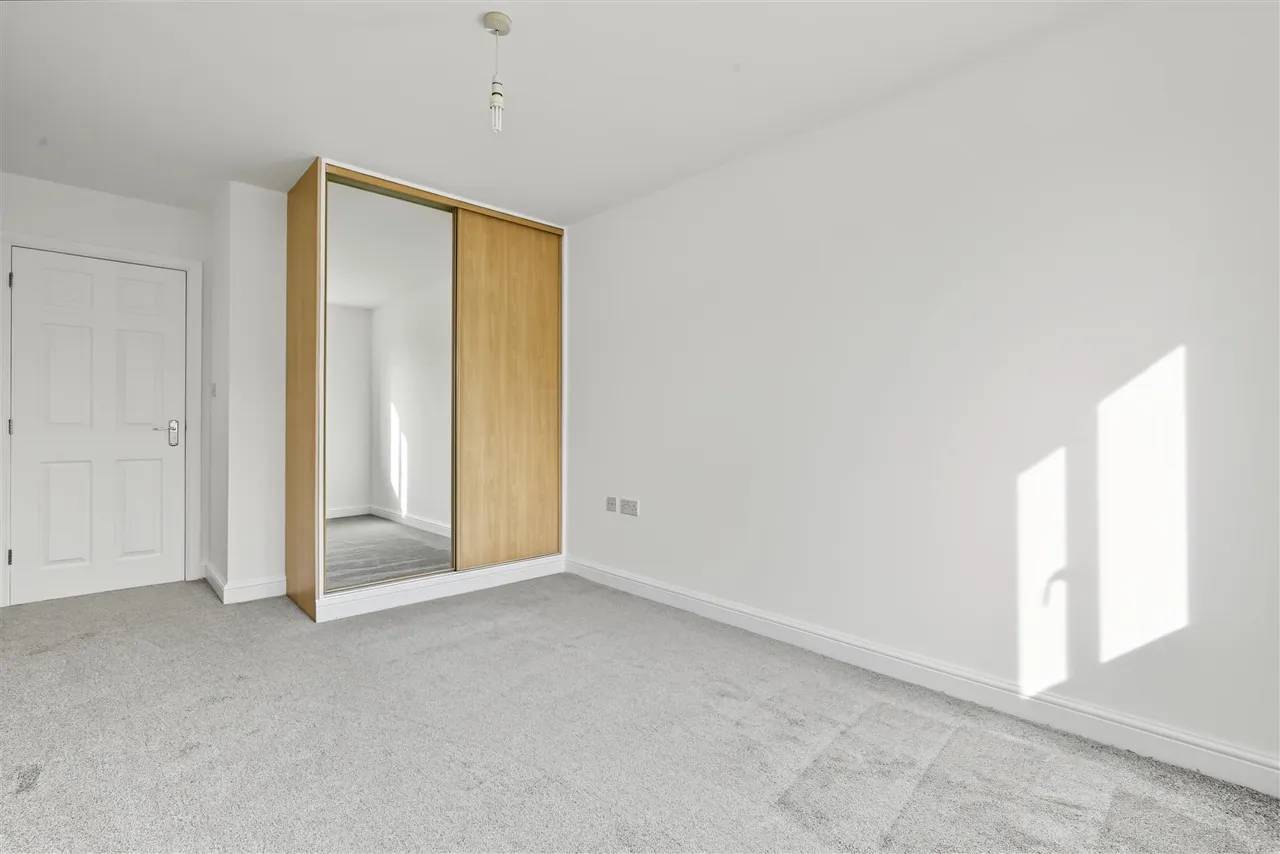 Hawthorne Avenue, Long Eaton, NG10, photo 8