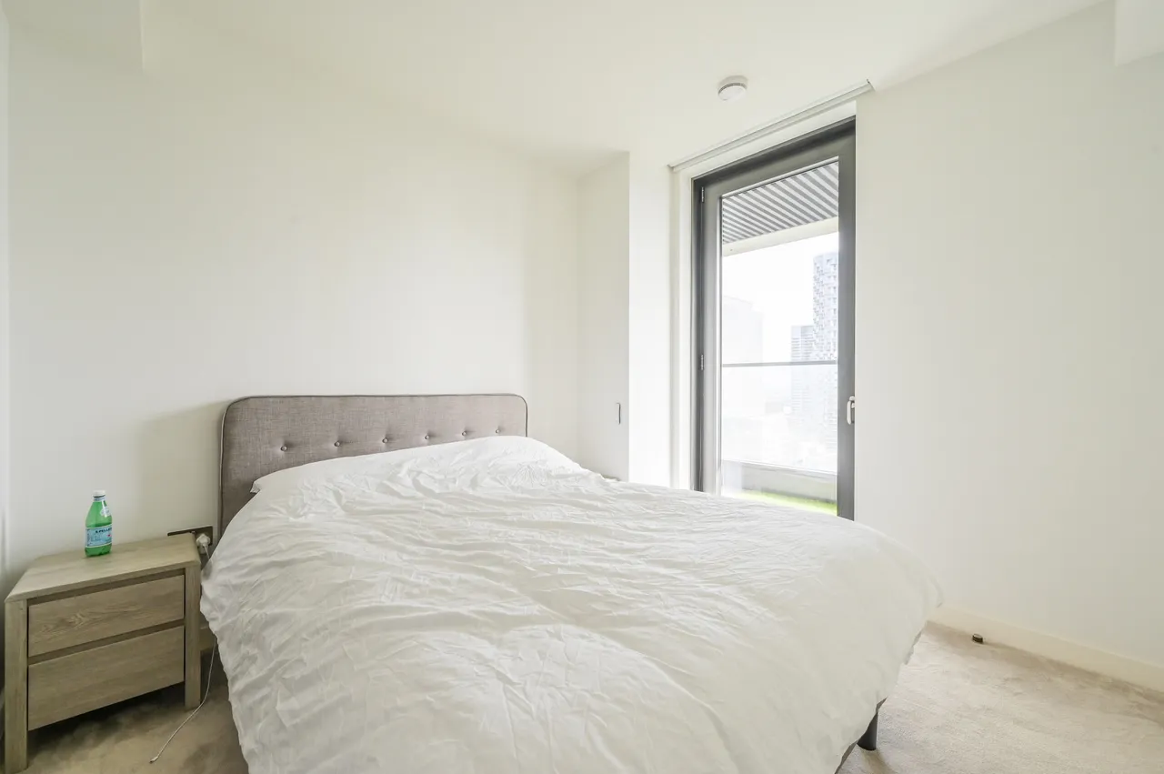 London, E14, photo 11