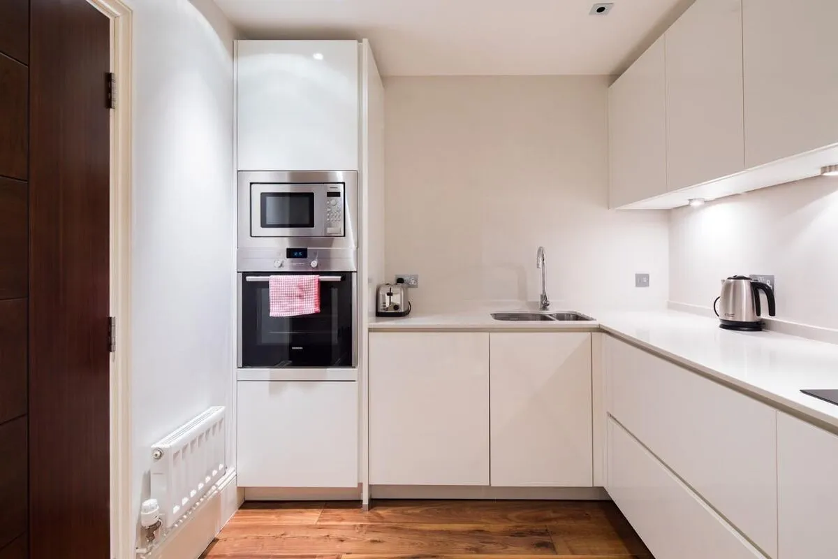 Tavistock Place, London, WC1H, photo 4