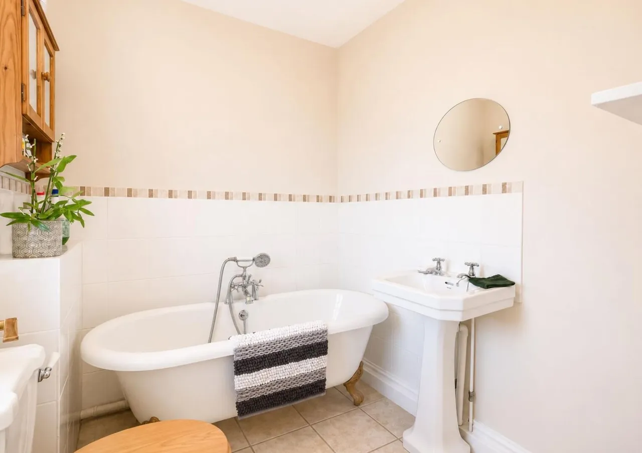 Lynfield Road, Frome BA11 4JB, photo 18