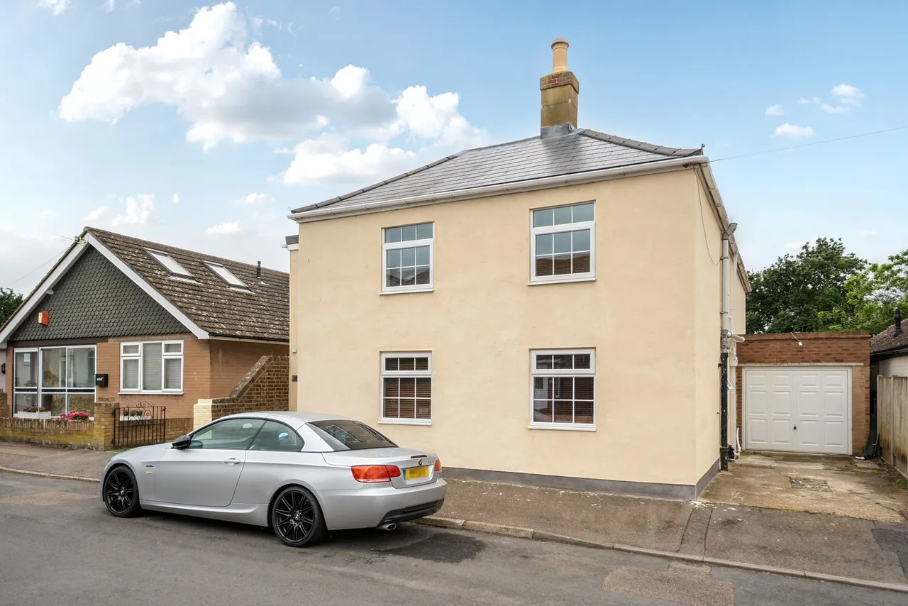 Augustine Road, Minster, photo 19