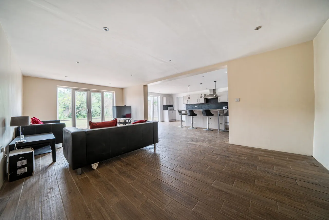 Augustine Road, Minster, photo 8