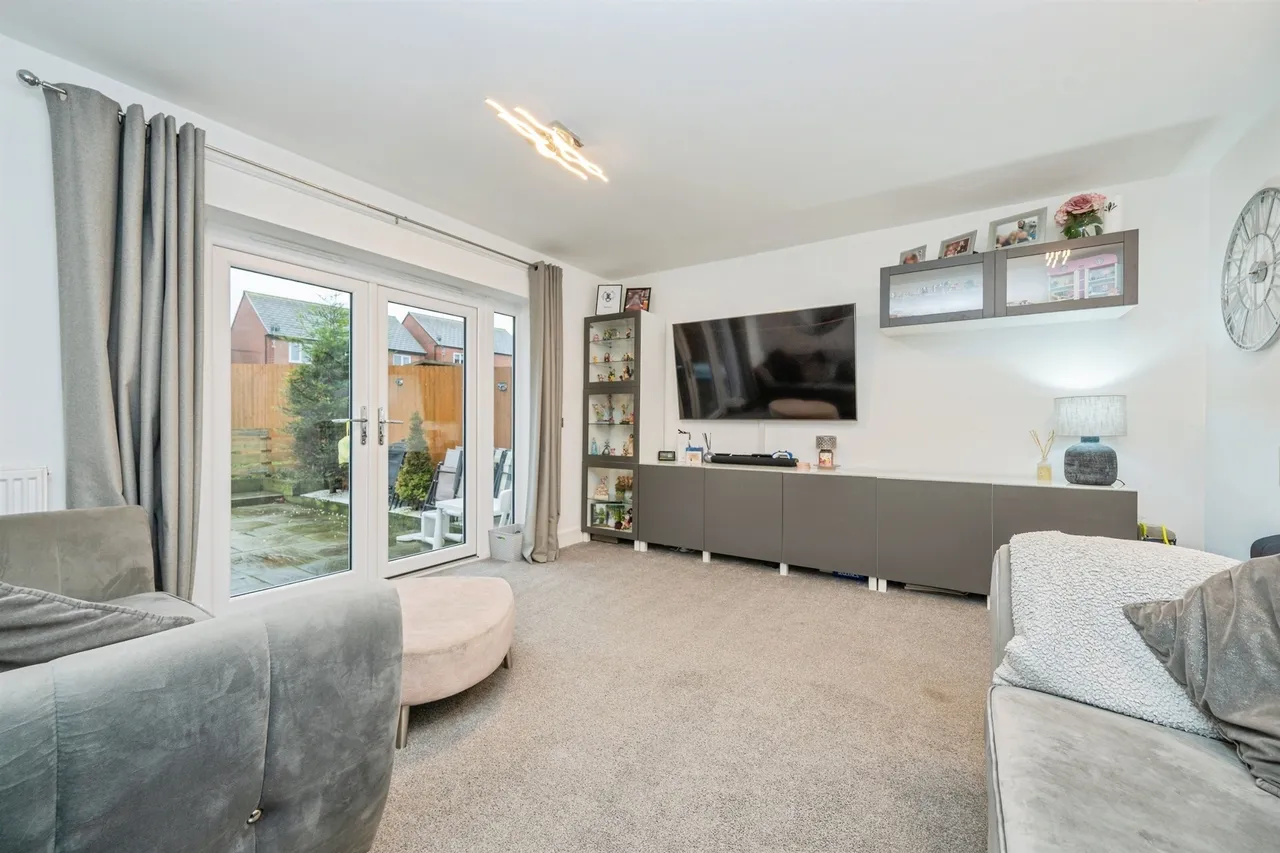 Sampson Avenue, Bramshall, Uttoxeter, photo 7