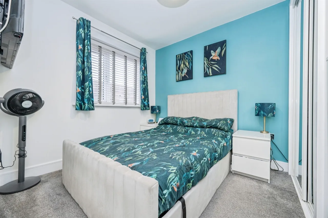 Sampson Avenue, Bramshall, Uttoxeter, photo 9