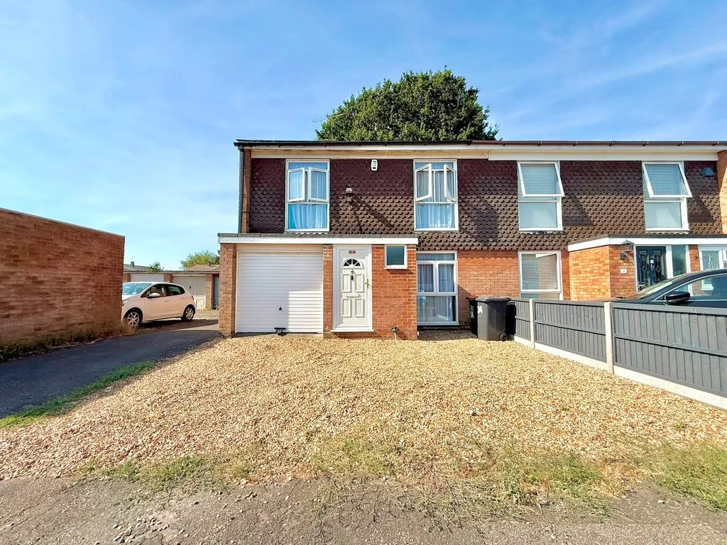 St. Andrews Close, Slip End LU1 4DE, photo 16