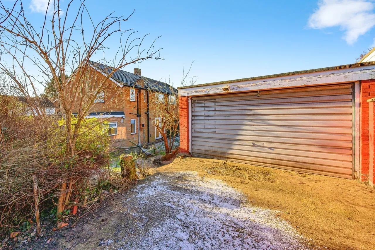 Homerton Road, Luton, Bedfordshire, LU3, photo 19