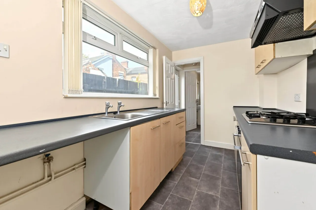 Alma Street, Fenton, ST4, photo 11