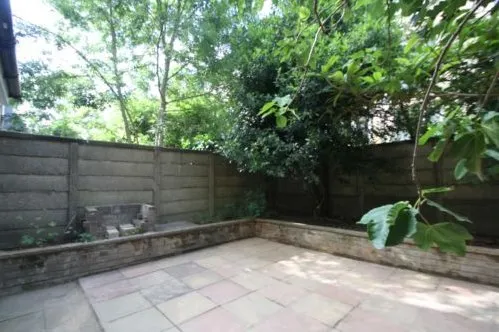 2 bed flat for sale — Archway Road, Highgate, N6 4ER