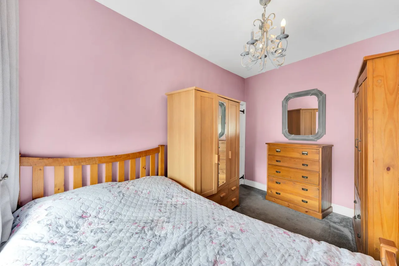 Prospect Place, Pontypool, photo 15