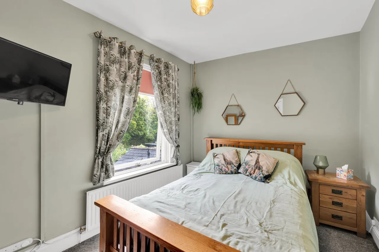 Prospect Place, Pontypool, photo 12