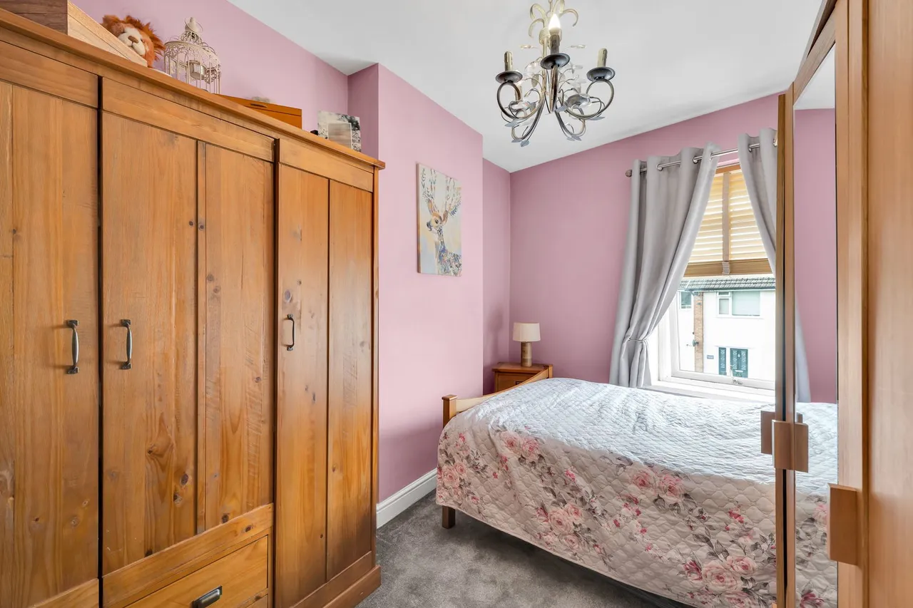 Prospect Place, Pontypool, photo 14