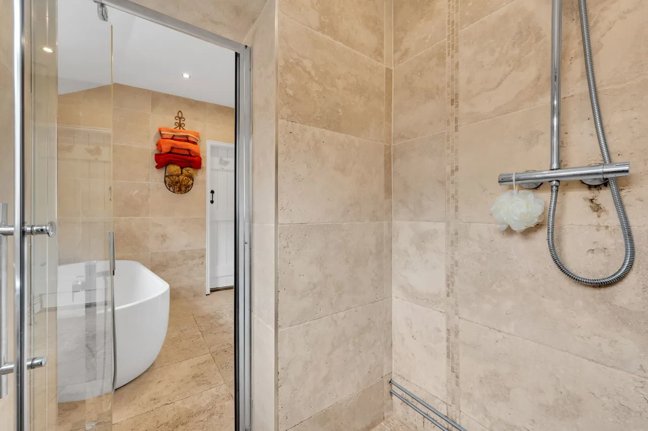 Prospect Place, Pontypool, photo 11