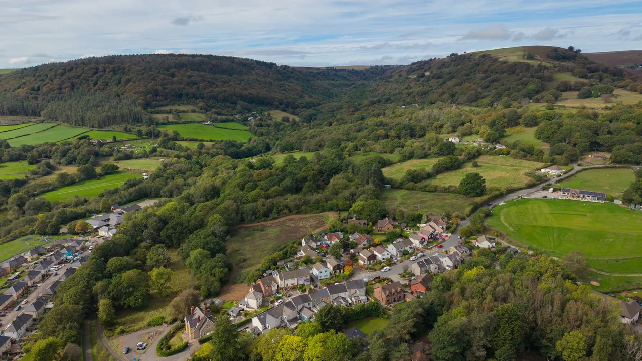 Prospect Place, Pontypool, photo 22