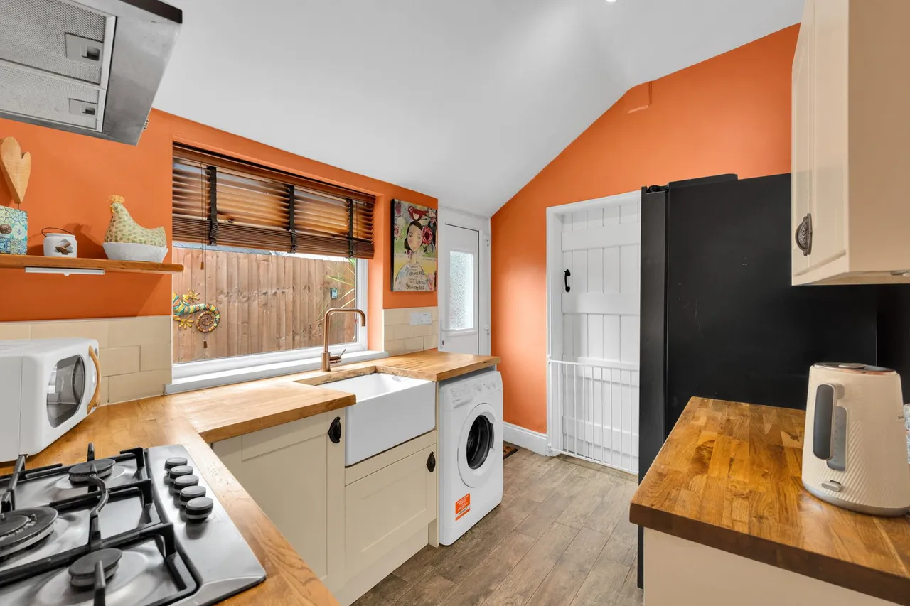 Prospect Place, Pontypool, photo 8