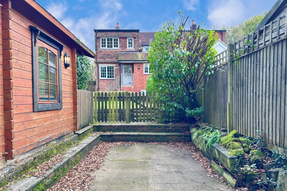 Pathfields Haslemere, GU27, photo 14
