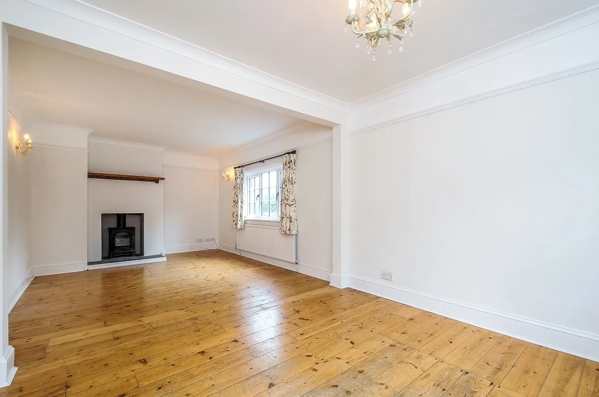 Pathfields Haslemere, GU27, photo 4