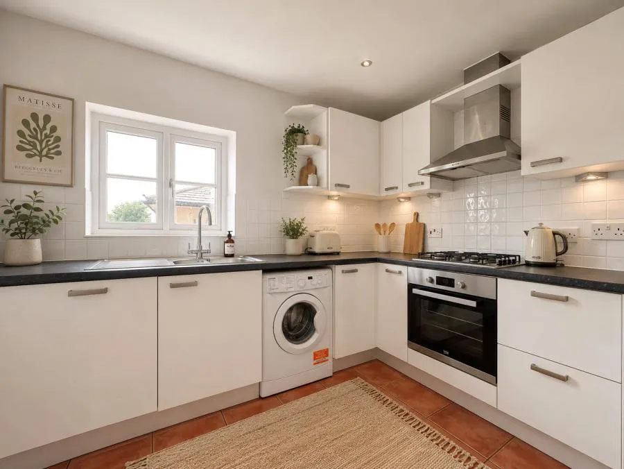 Cambridge Road, Crowthorne, RG45, photo 2