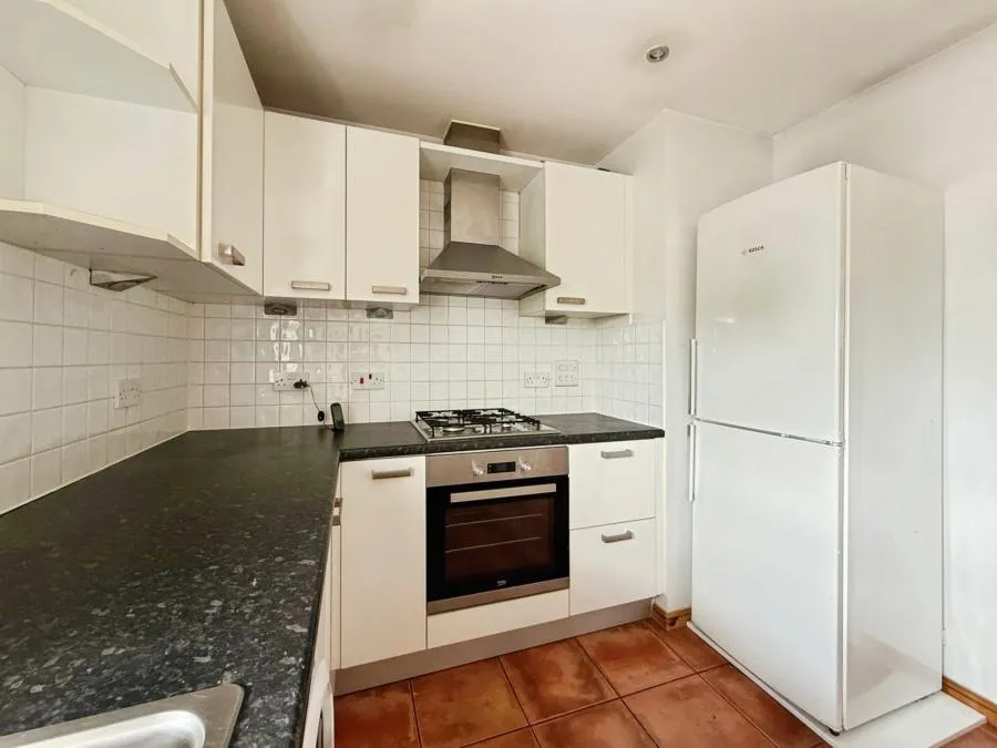 Cambridge Road, Crowthorne, RG45, photo 10