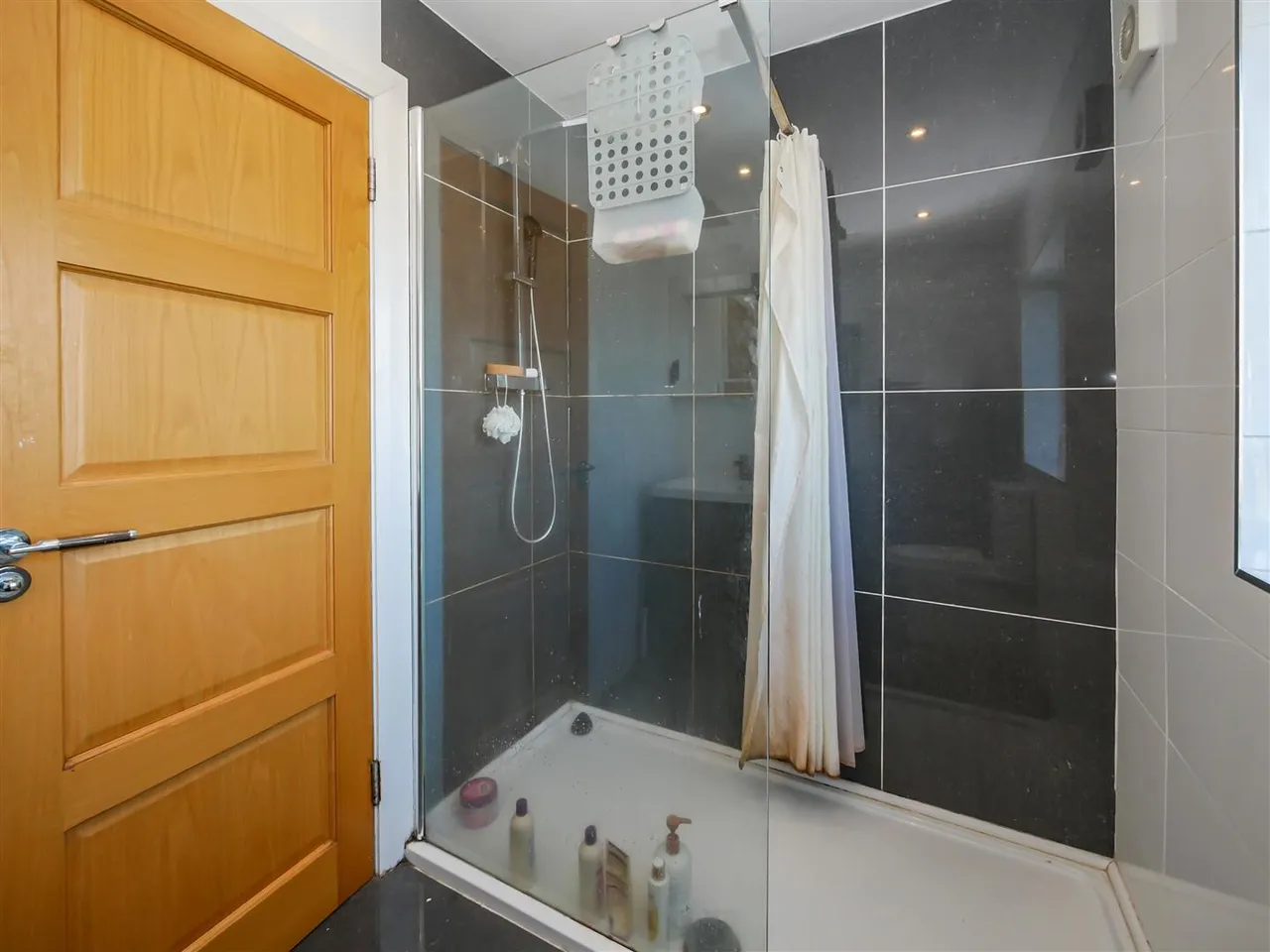 Saintfield Road, Belfast, BT8, photo 17