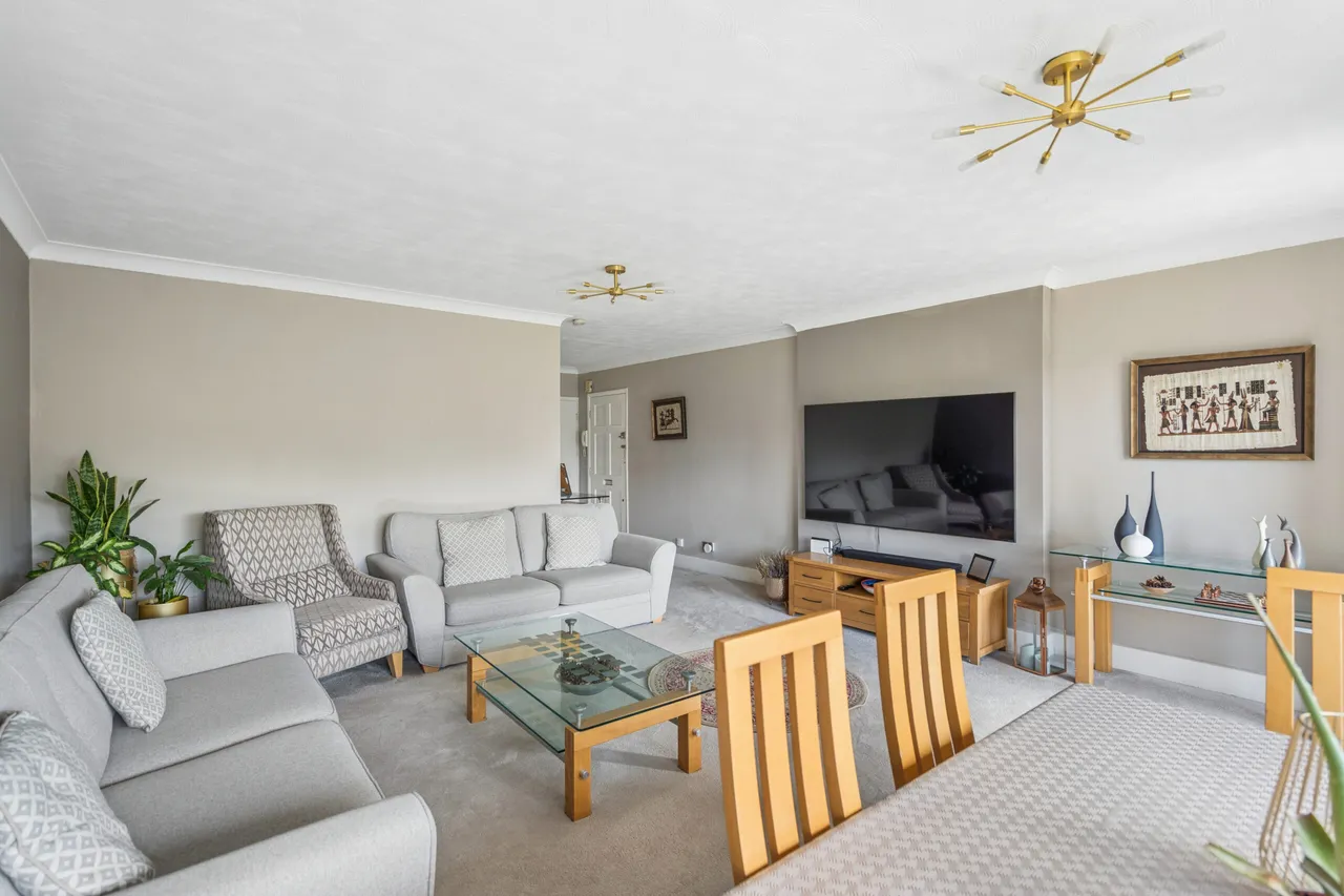 Arranmore Court Bushey Hall Road, Bushey, Bushey, WD23 2EW, photo 7