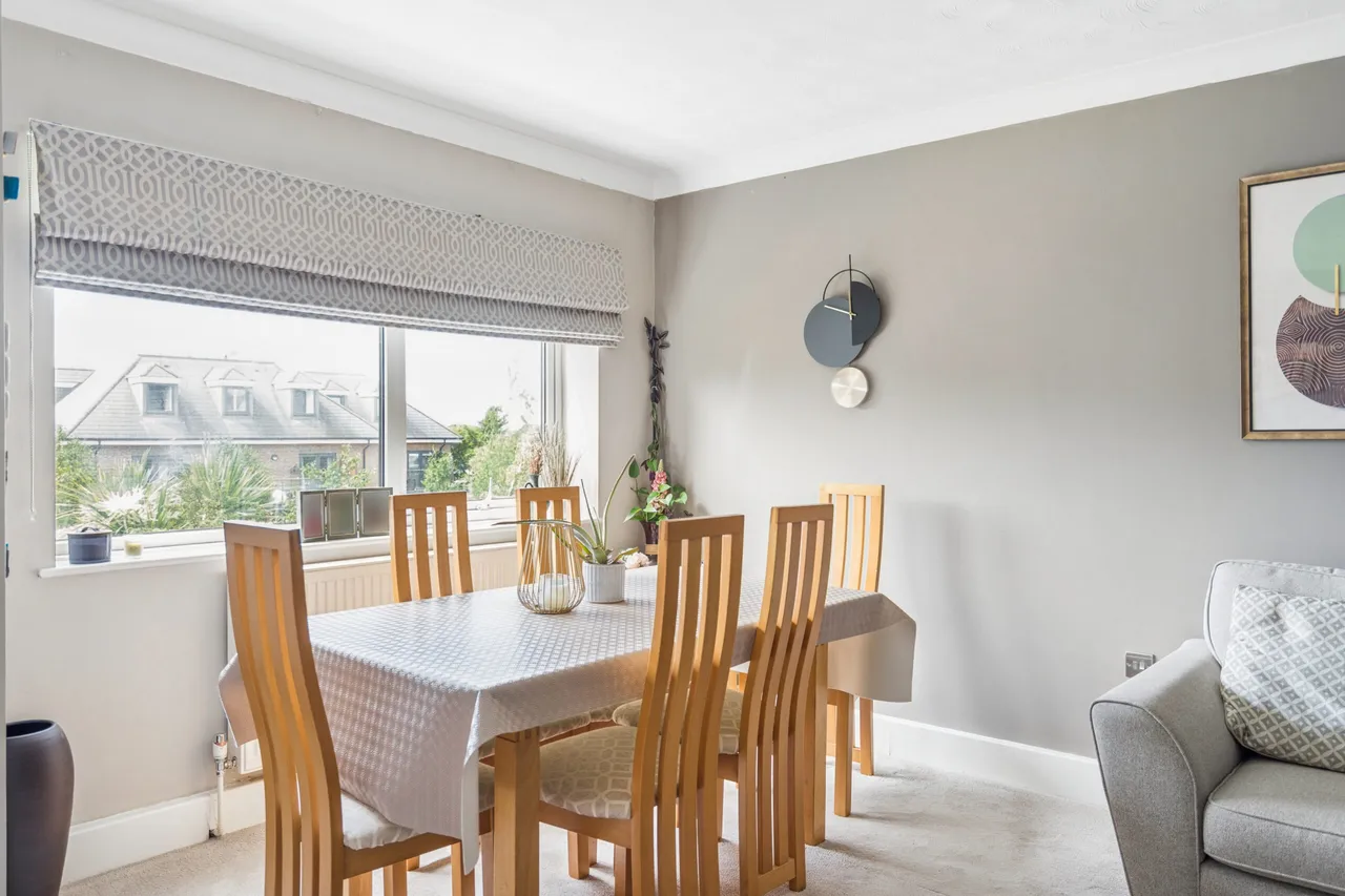 Arranmore Court Bushey Hall Road, Bushey, Bushey, WD23 2EW, photo 8