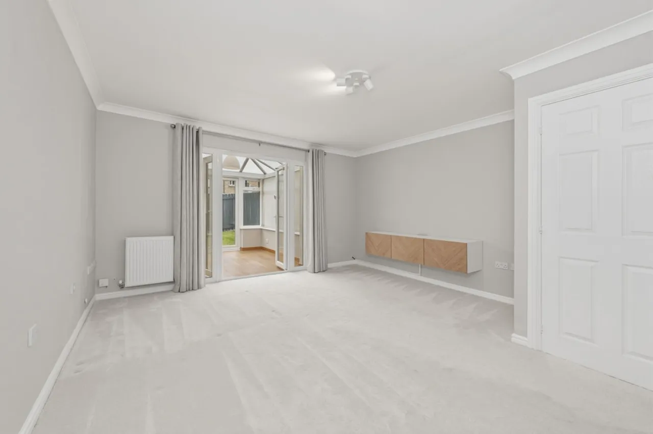 Hanby Close, Fenay Bridge, HD8, photo 2