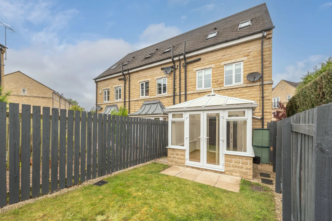 Hanby Close, Fenay Bridge, HD8, photo 4