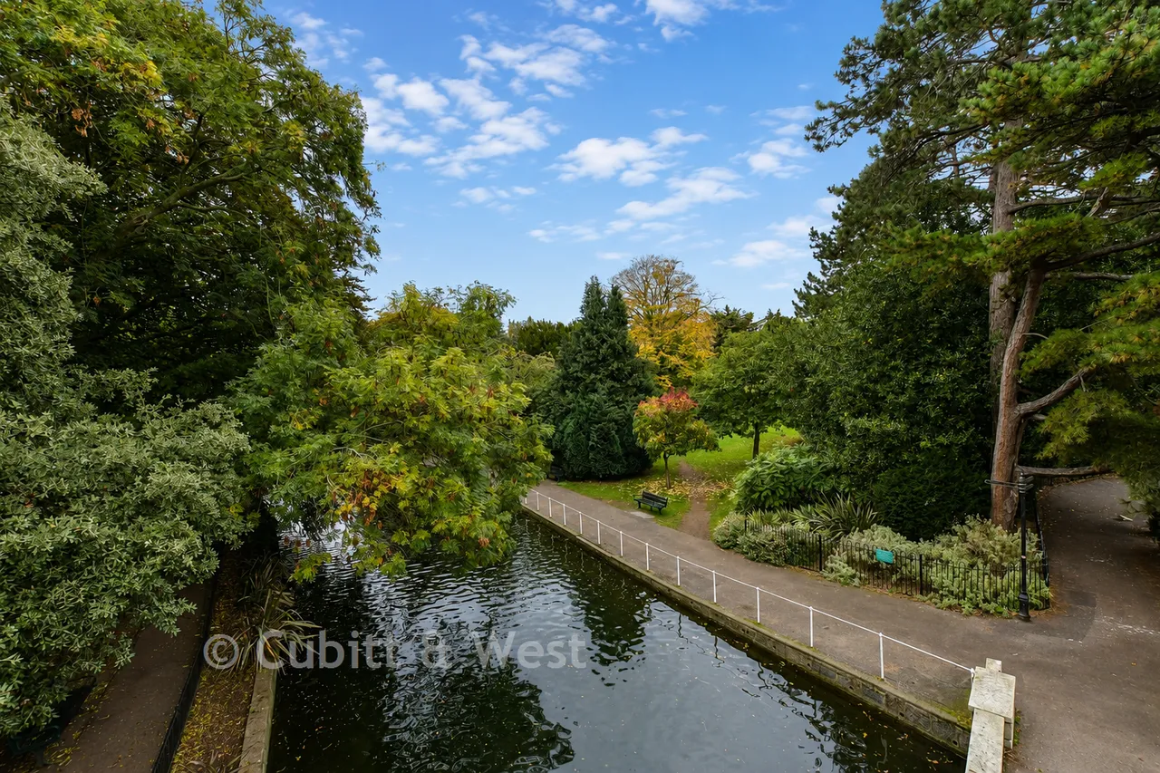 Grove House, The Green, SM5, photo 18