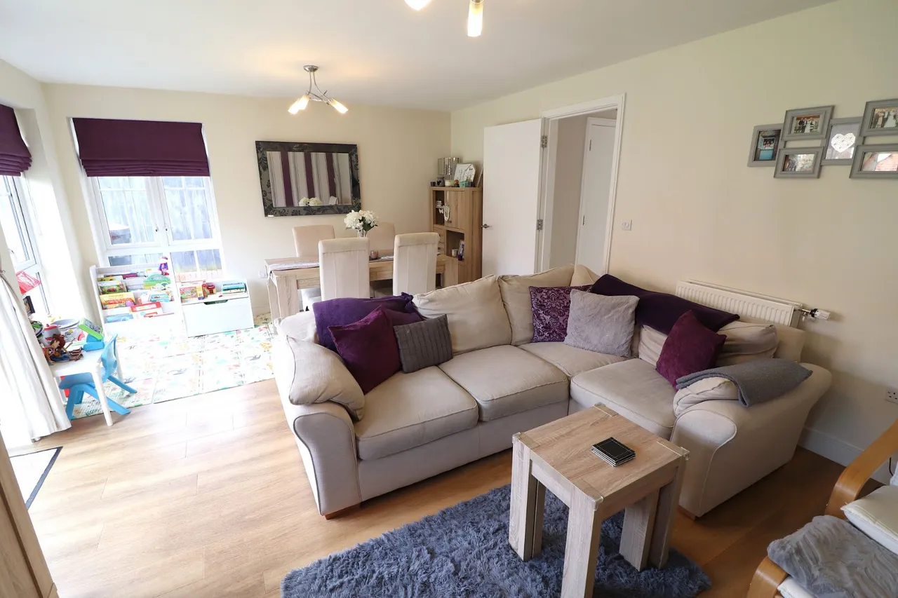 Ten Acres Crescent, Stevenage, SG2, photo 3