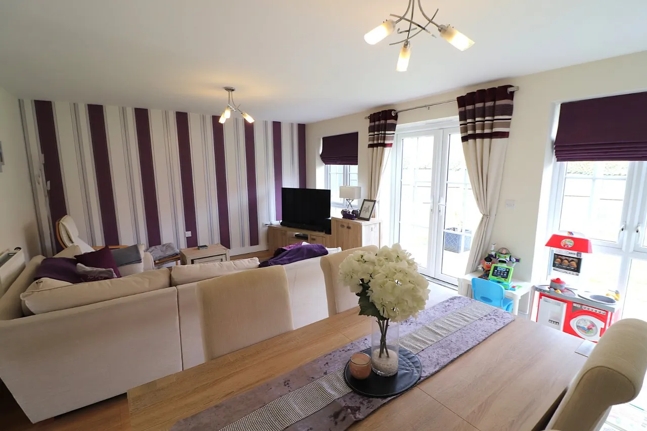 Ten Acres Crescent, Stevenage, SG2, photo 9