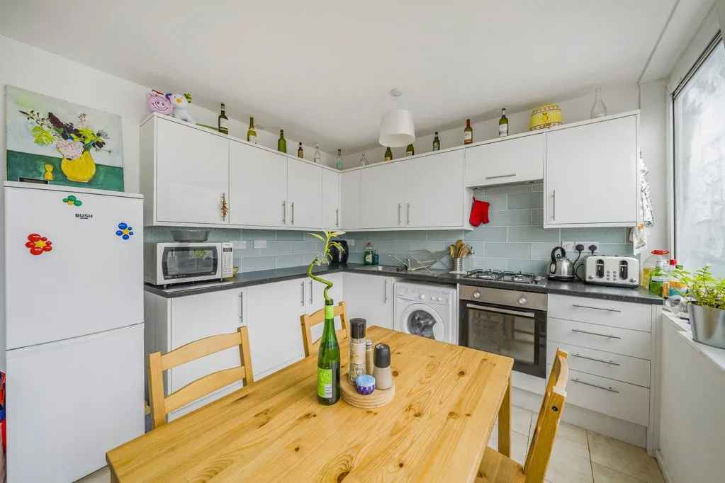 Daniel Gardens, London, SE15, photo 12
