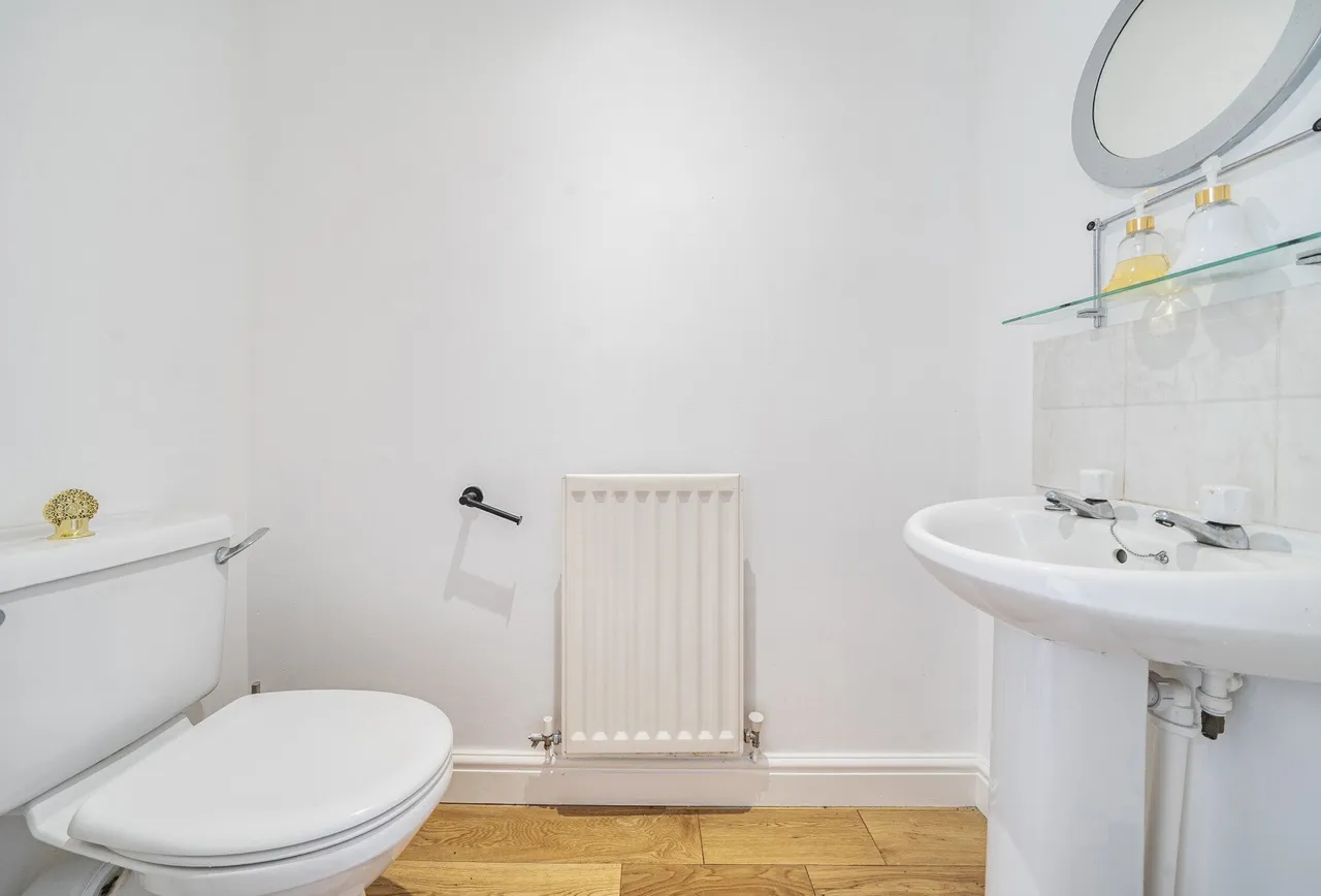 Woodmancote Vale, Gloucestershire, Woodmancote, GL52 9RJ, photo 16