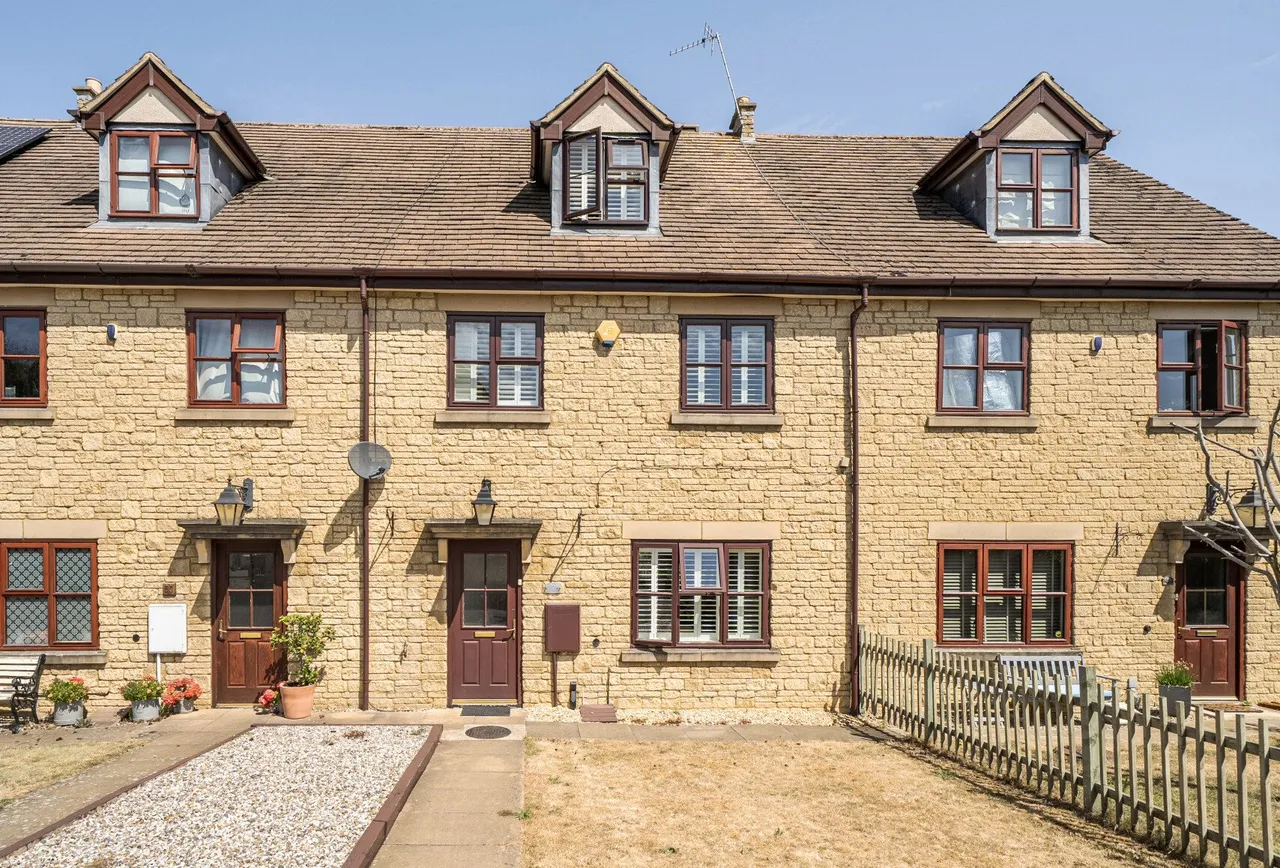 5 bed house for sale — Woodmancote Vale, Gloucestershire, Woodmancote, GL52 9RJ