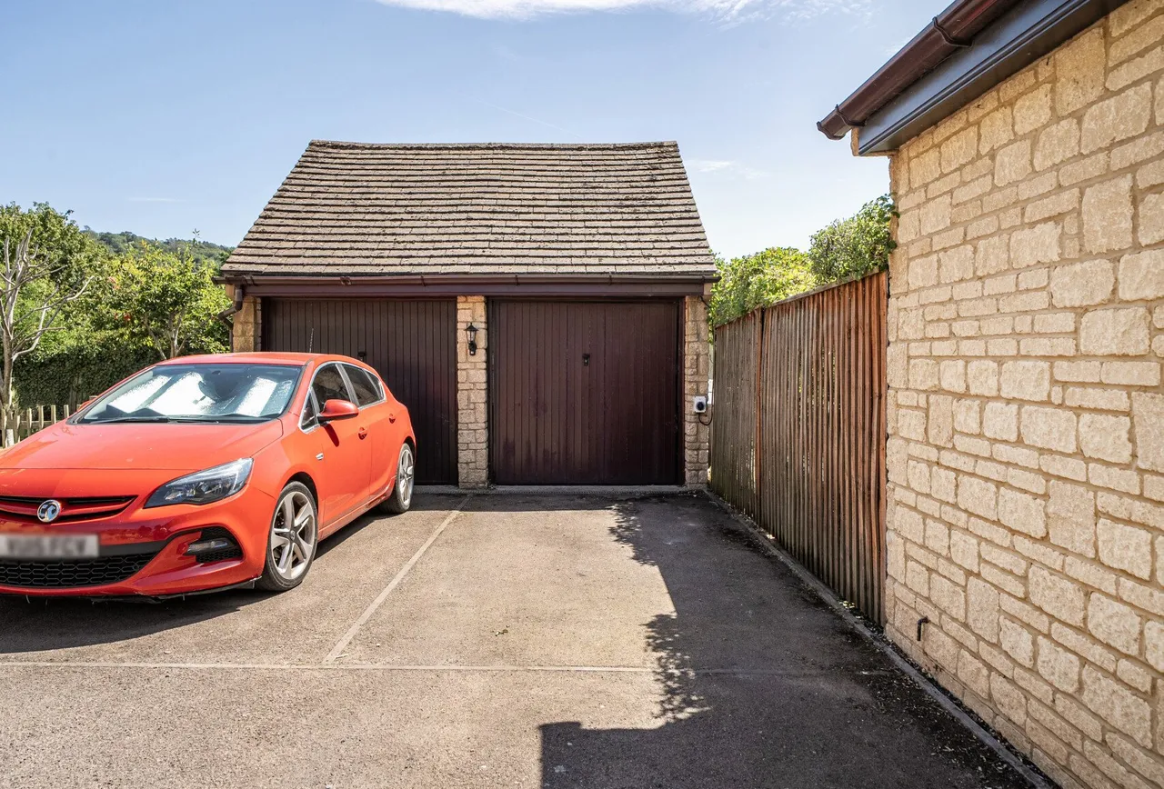 Woodmancote Vale, Gloucestershire, Woodmancote, GL52 9RJ, photo 19