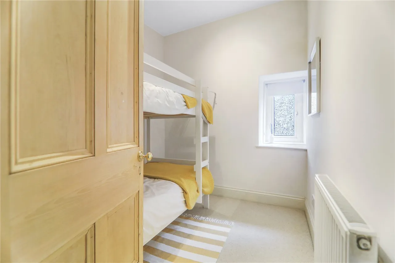 Shore Road, Cove, G84, photo 14