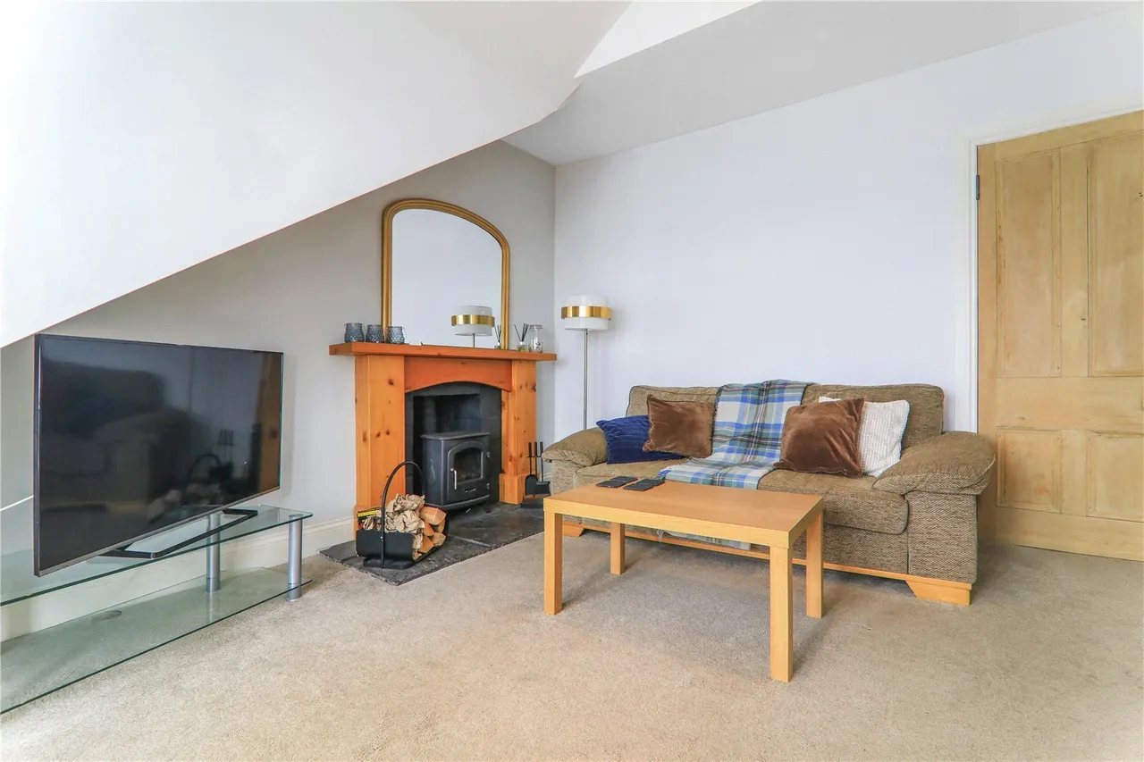 Shore Road, Cove, G84, photo 3